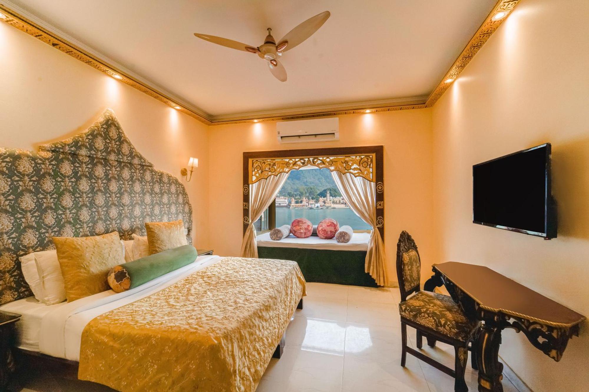 The Neeraj Ganga Heritage Palace Rishīkesh 외부 사진