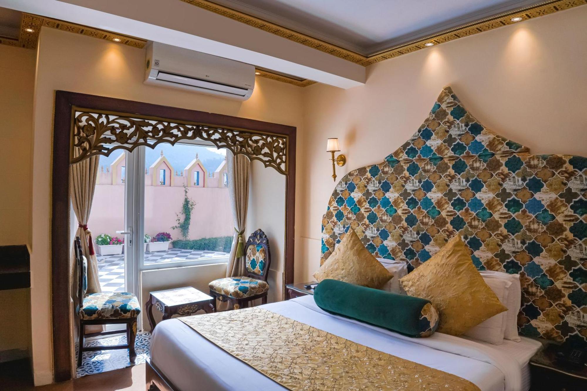 The Neeraj Ganga Heritage Palace Rishīkesh 외부 사진