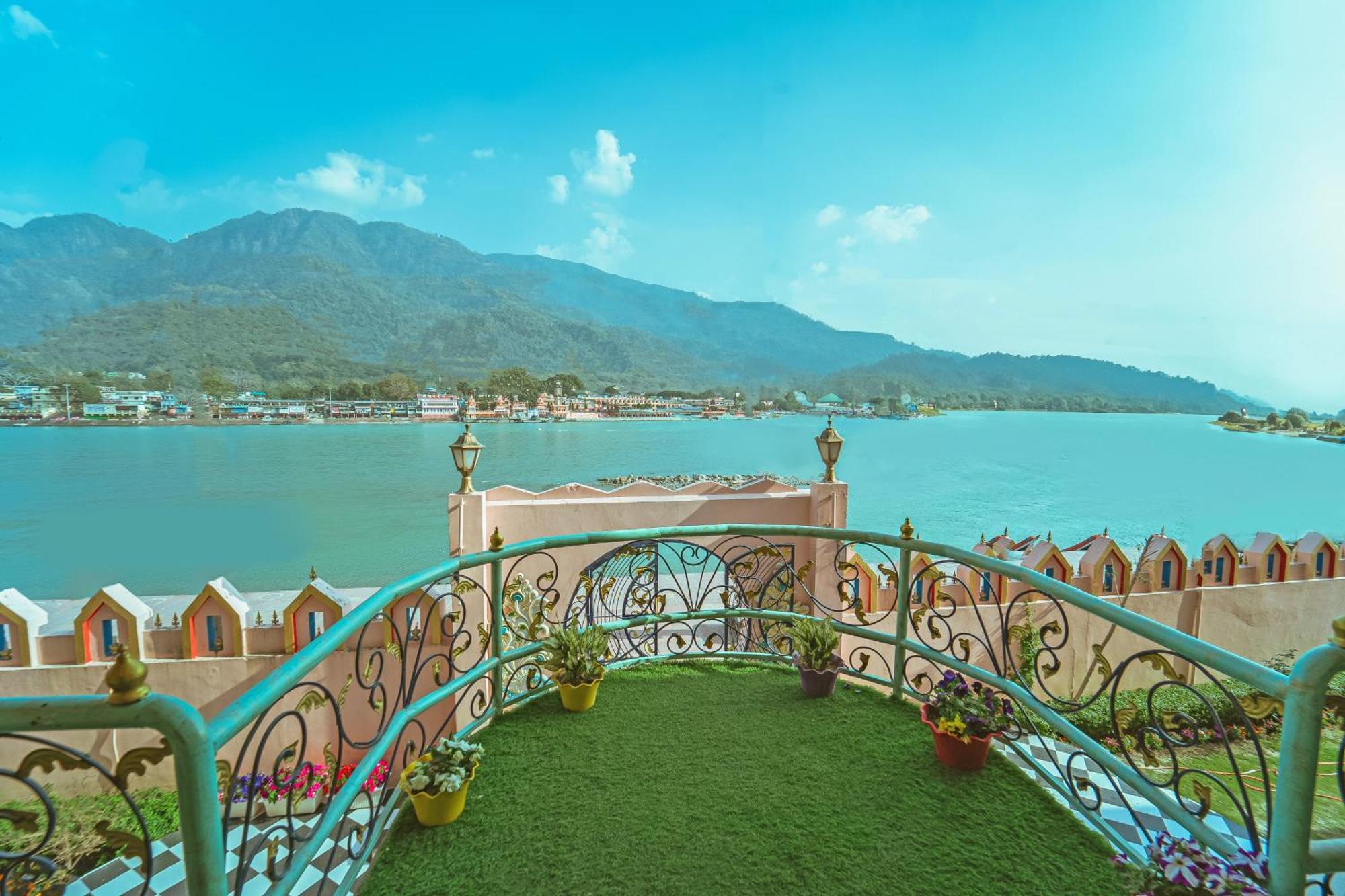 The Neeraj Ganga Heritage Palace Rishīkesh 외부 사진